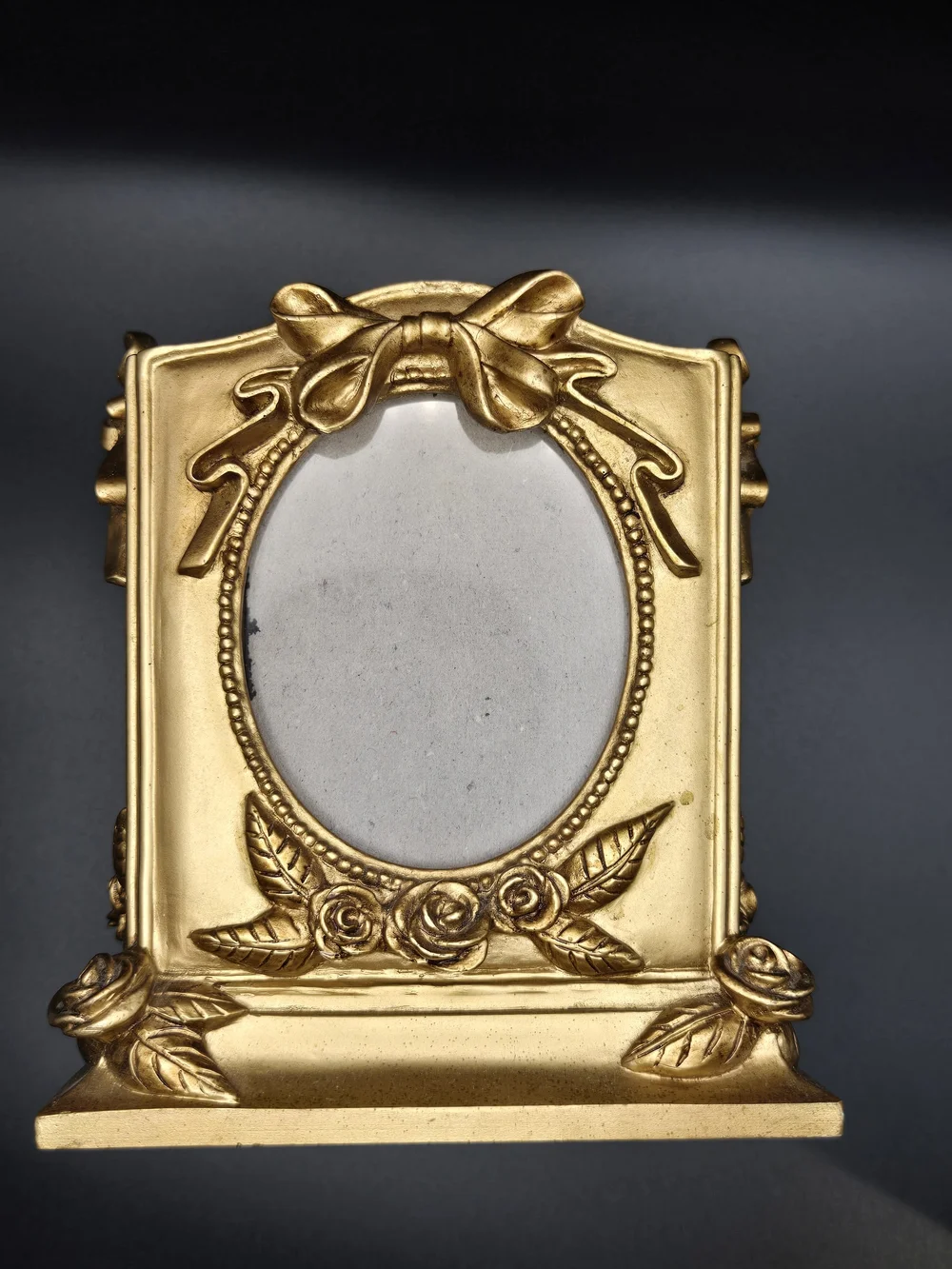 Gold Ornate Cube Picture Frame Holder - Decorative Home Accent